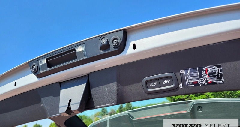 Volvo XC 40 cena 159900 przebieg: 47000, rok produkcji 2021 z Głuszyca małe 562